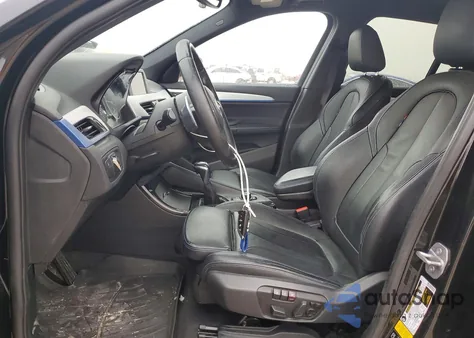 2016 BMW X1 xDrive28I из США, поврежденный, VIN WBXHT3C35GP888136